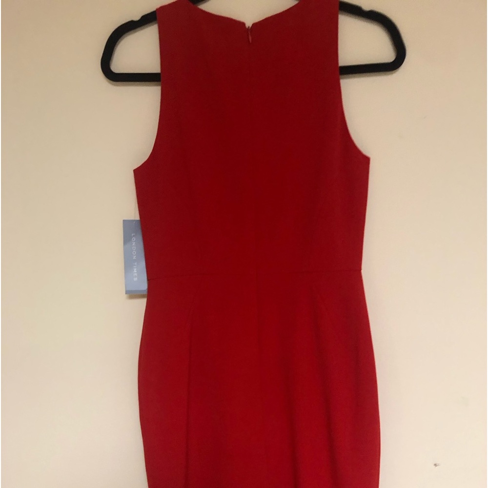 London - NWT - Red - Sleeveless Dress - size 4